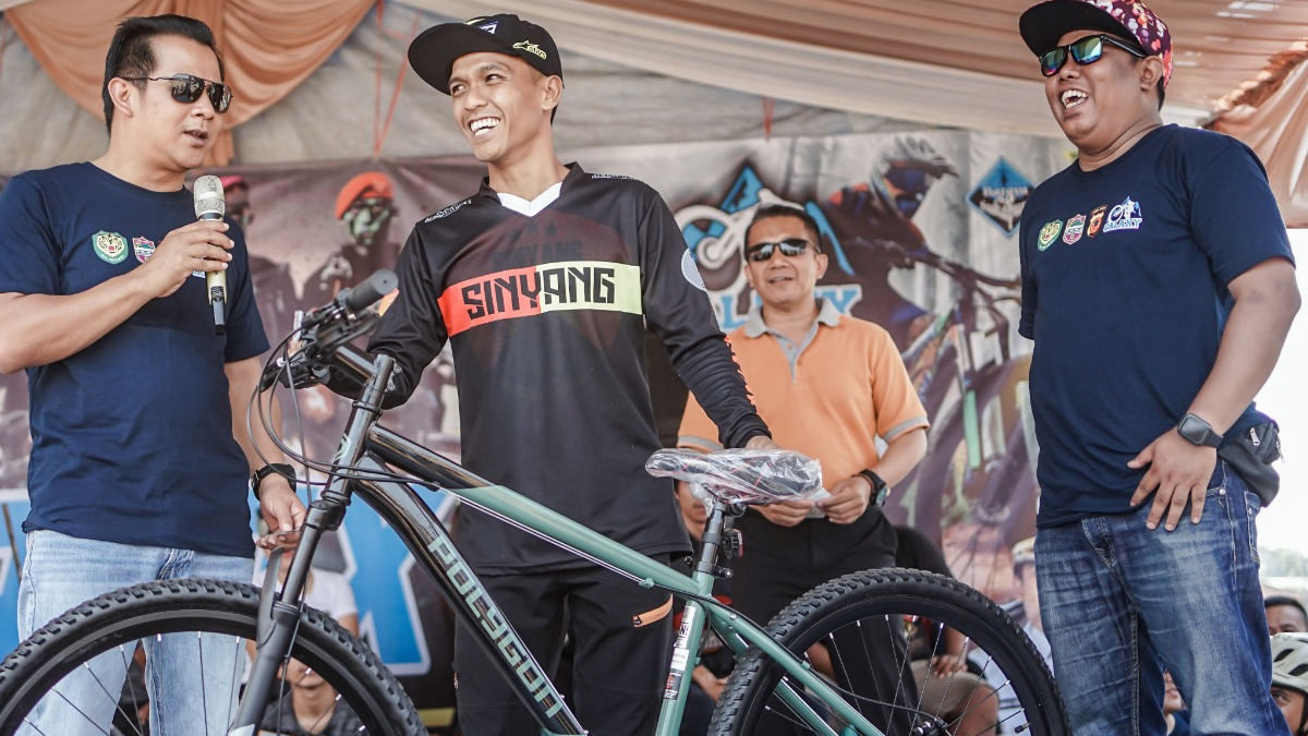 Pehobi Sepeda Adventure Jajal Track di Kecamatan Cipaku – Radartasik.id