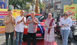 Selamat! Konsumen asal Tasikmalaya Raih Hadiah Mobil dari Sharp