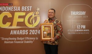 Direktur Keuangan bank bjb Nia Kania