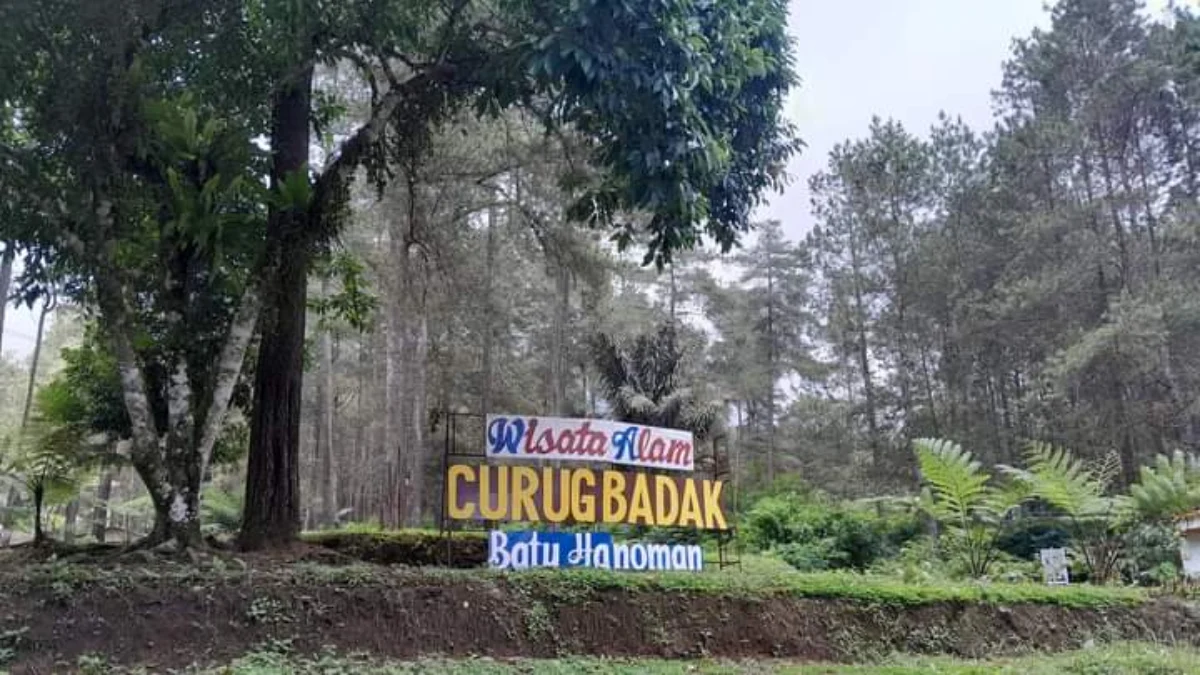 Curug Badak Batu Hanoman