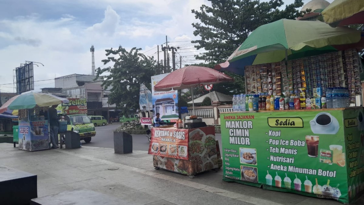 Relokasi dan Penataan PKL Alun-Alun Singaparna