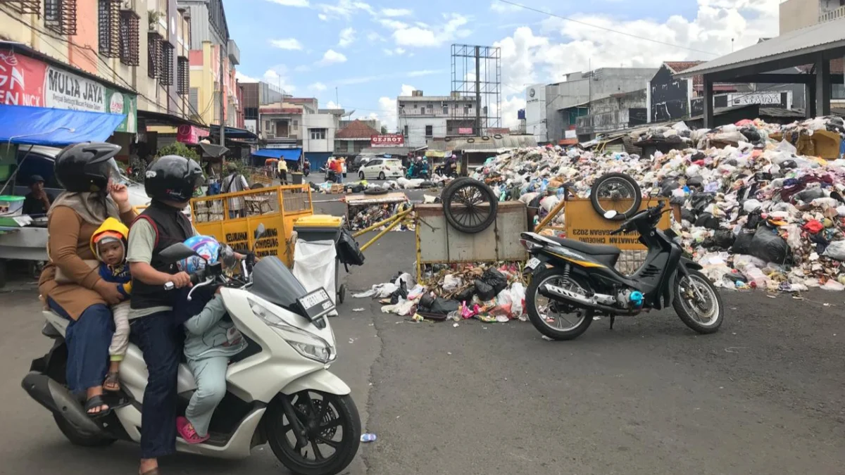 Operasi besar sampah