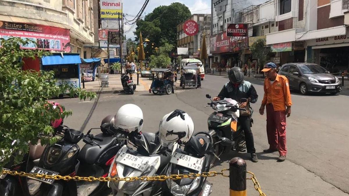 retribusi jukir tidak resmi