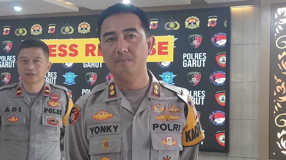 Polres Garut melarang warga menyulut petasan