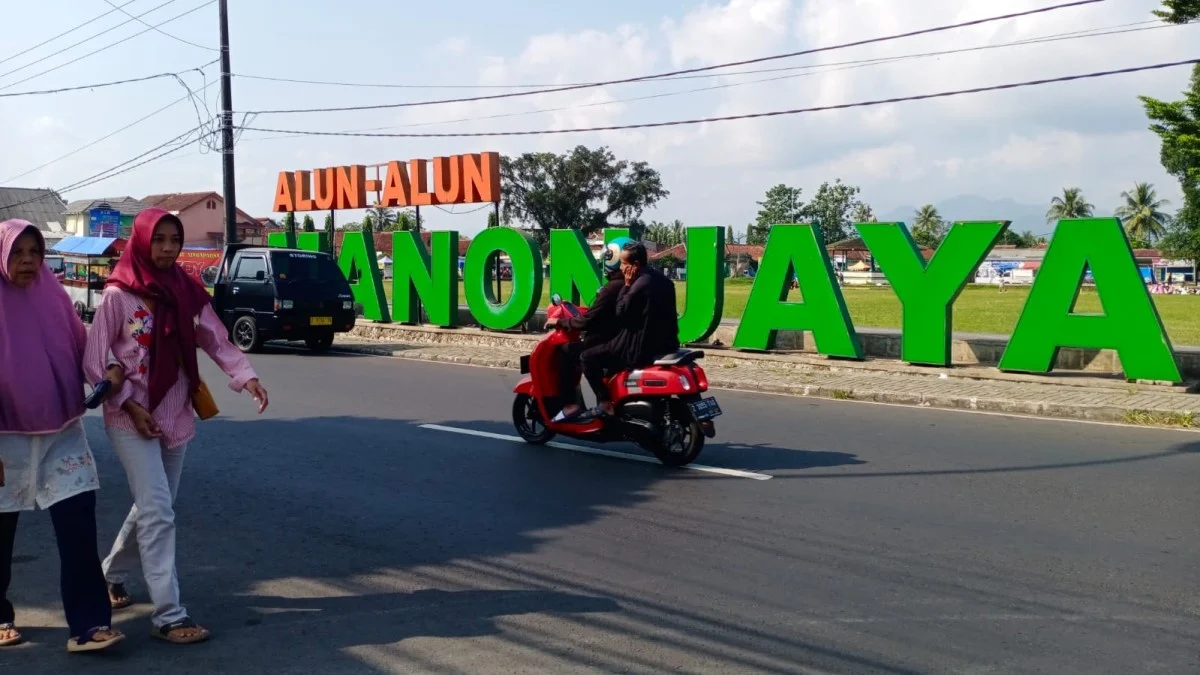 Alun-Alun Manonjaya