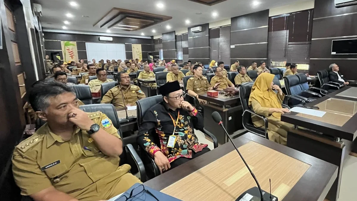 dewan pendidikan kabupaten garut