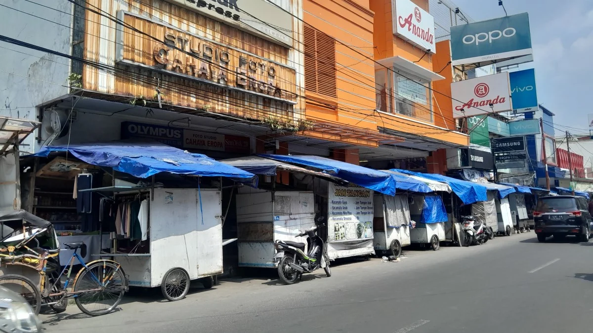 tempat relokasi pkl jalan ahmad yani