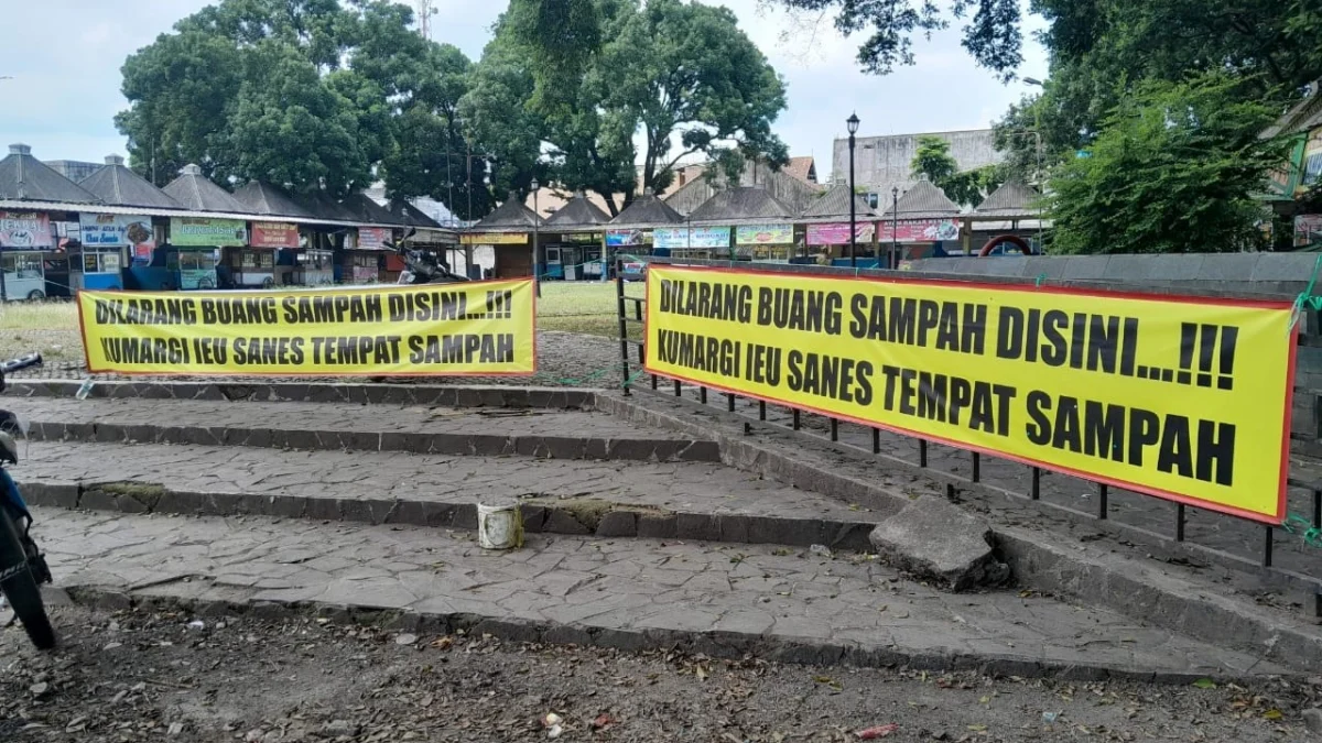 Alun-Alun Ciawi Kabupaten Tasikmalaya