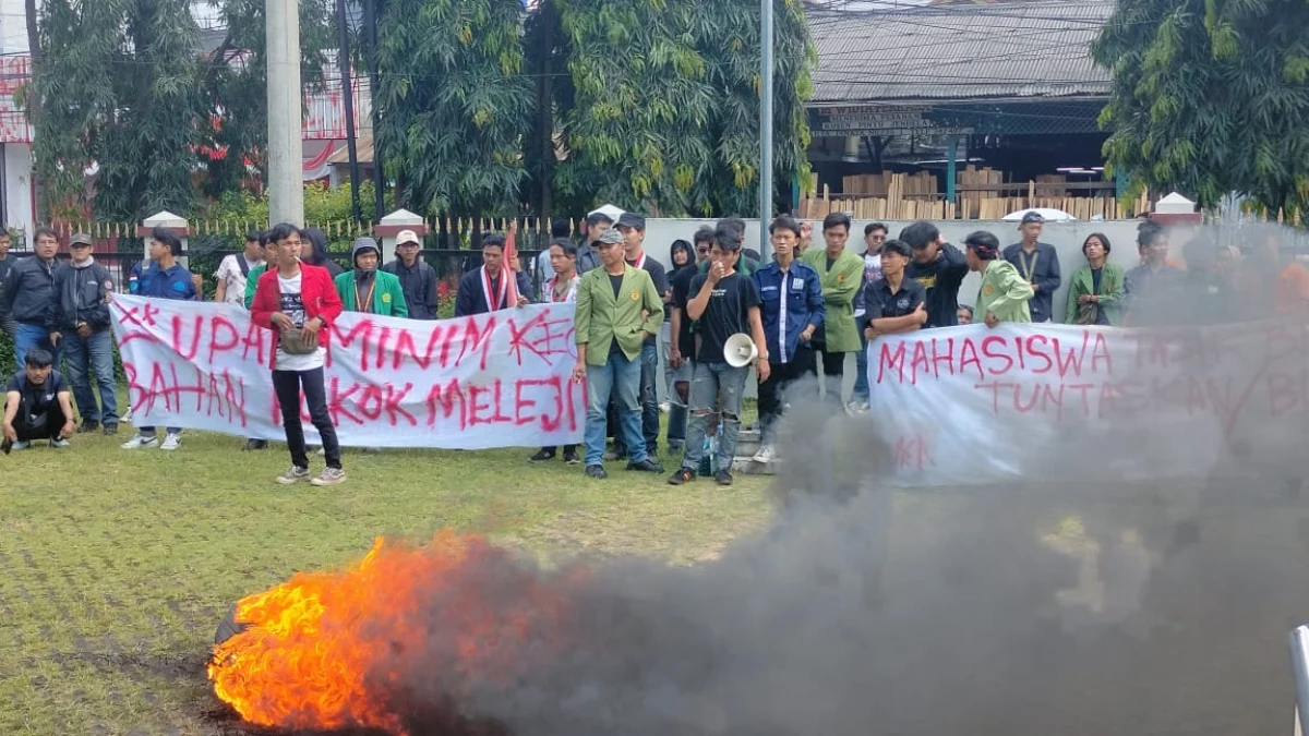 hari buruh, hardiknas, aksi unjuk rasa, BEM Tasikmalaya,