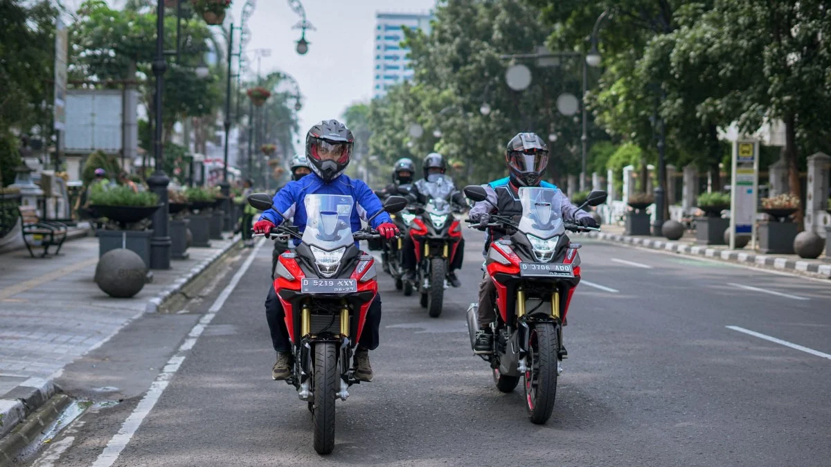 perjalanan touring