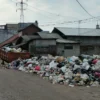 Penghargaan adipura, penanganan sampah, penggunaan kantong plastik,