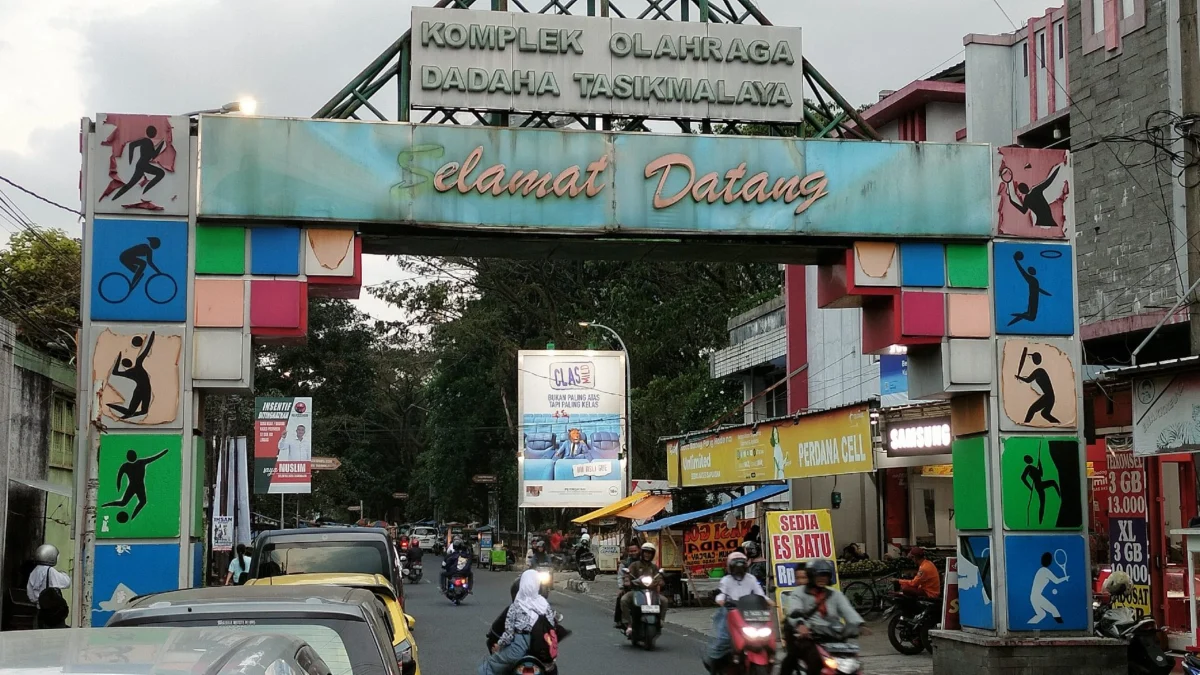 Konser musik band radja, komplek dadaha, stadion wiradadaha