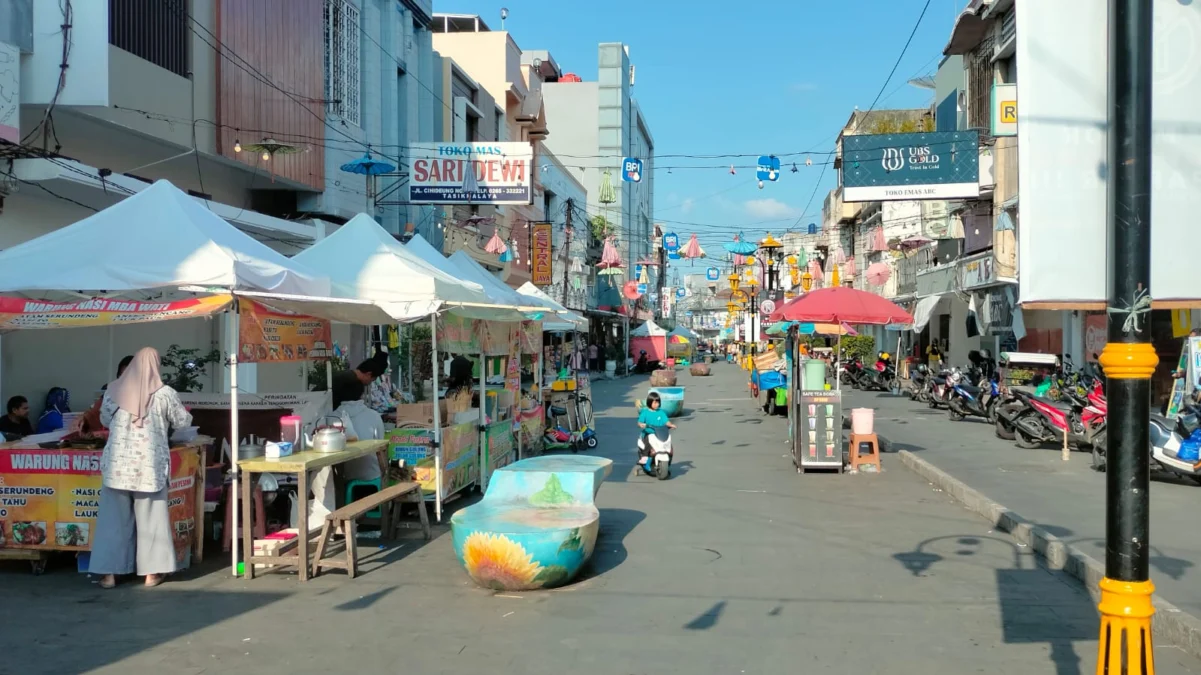 pedestrian jalan cihideung, penataan pkl, tempat parkir