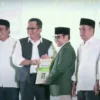 Ade Sugianto dan Iip Miftahul Paoz