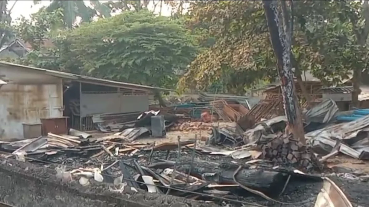 kebakaran gudang Susi Air