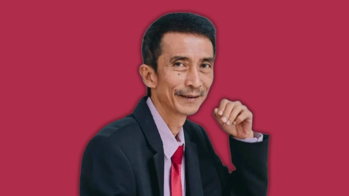 Merangkul Mujamil