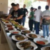 cukup bayar Rp 5.000 bisa makan, warung murah satmori tasikmalaya, biker subuhan