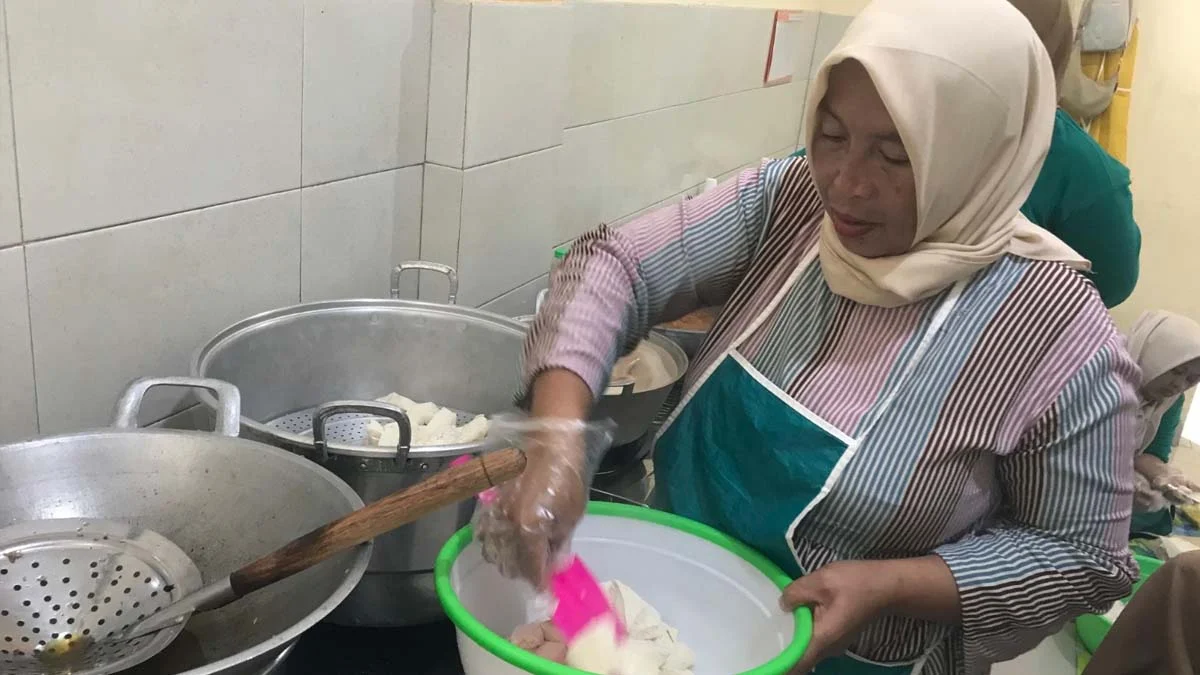 pembuatan makanan tambahan