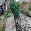 Tumpukan sampah di sungai, kelurahan panglayungan, upaya pemerintah