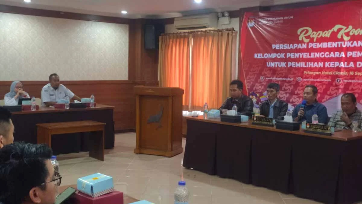 KPU ciamis melakukan rapat koordinasi