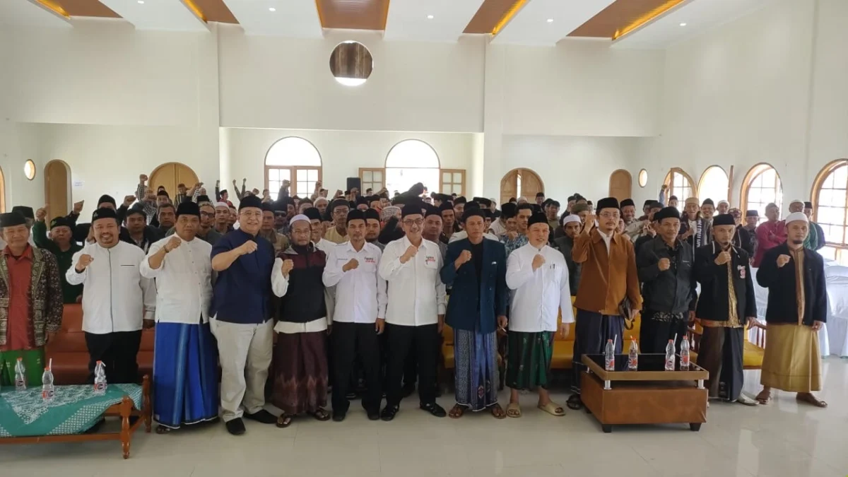 Dkelarasi dukungan ulama dan kiai, ivan dicksan dede muharam pilkada kota tasikmalaya