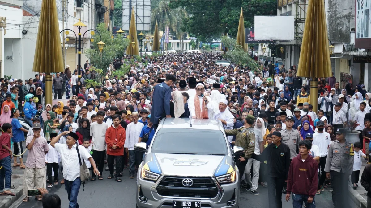 Yusuf hendro sholawat 7000 anak yatim, santunan gandara group, calon wali kota tasikmalaya pilkada