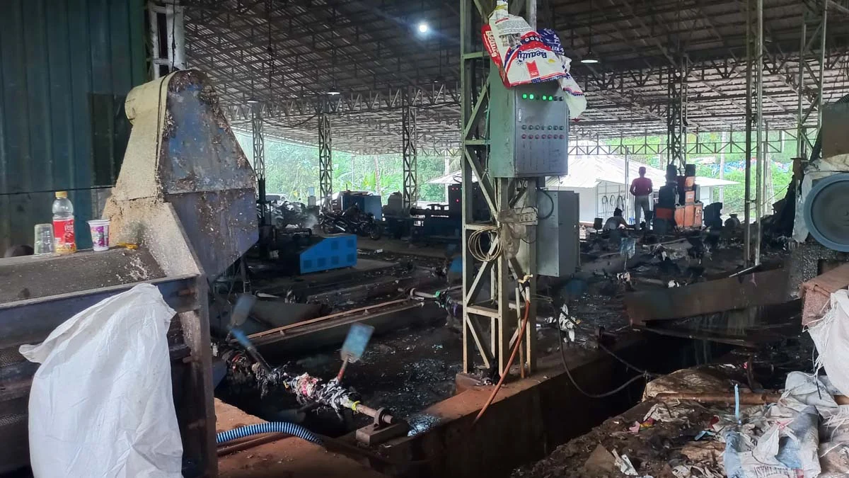 pabrik daur ulang plastik bekas