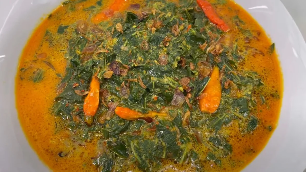 sayur daun singkong padang