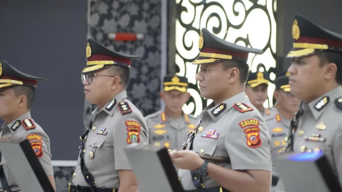 Kapolres tasikmalaya kota akbp mohammad faruk rozi, sertijab akbp joko sulistiono