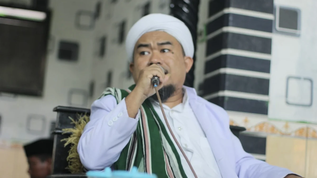 Kasus pimpinan rumah tahfidz daarul ilmi rudapaksa santriwati, pondok pesantren, ulama tasikmalaya