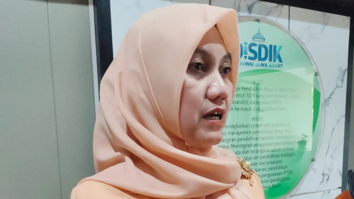 Penyerahan Ijazah Sekolah di Kabupaten Ciamis