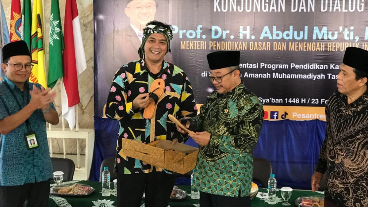 mendikmdasmen abdul mu'ti ke tasikmalaya