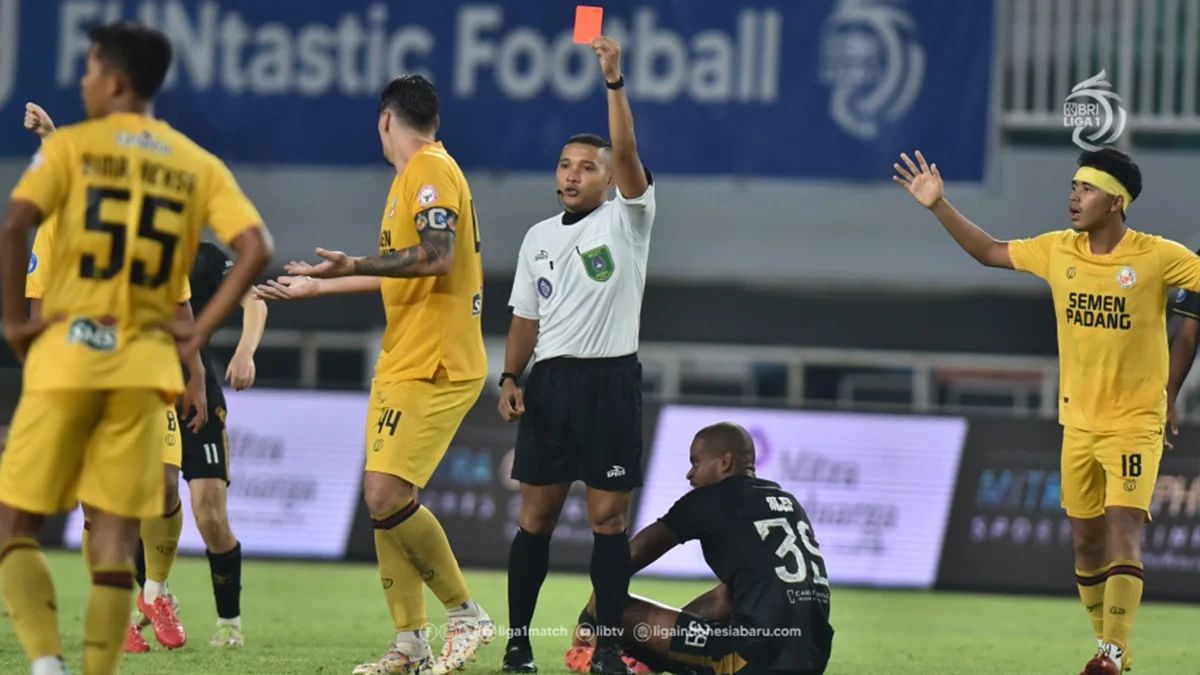 Semen Padang merana karena dihabisi Dewa United 6-0