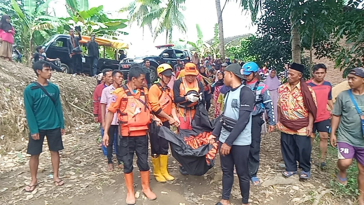 Anak Hanyut di Sungai Cipatujah