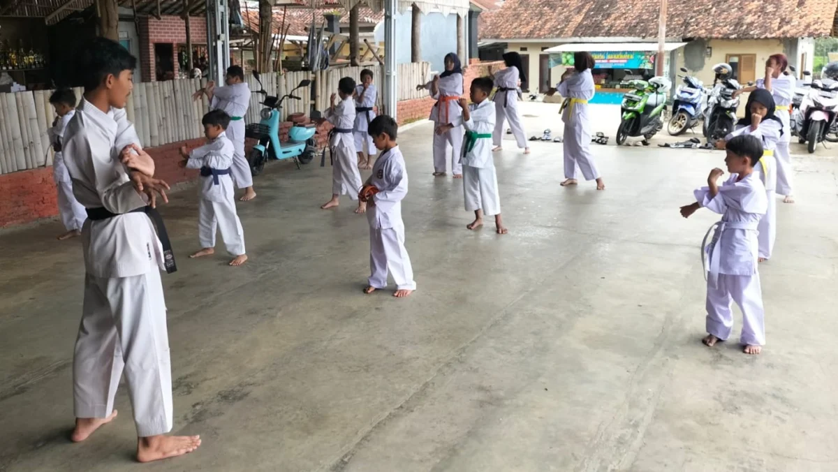 Atlet Karate Tasikmalaya Utara