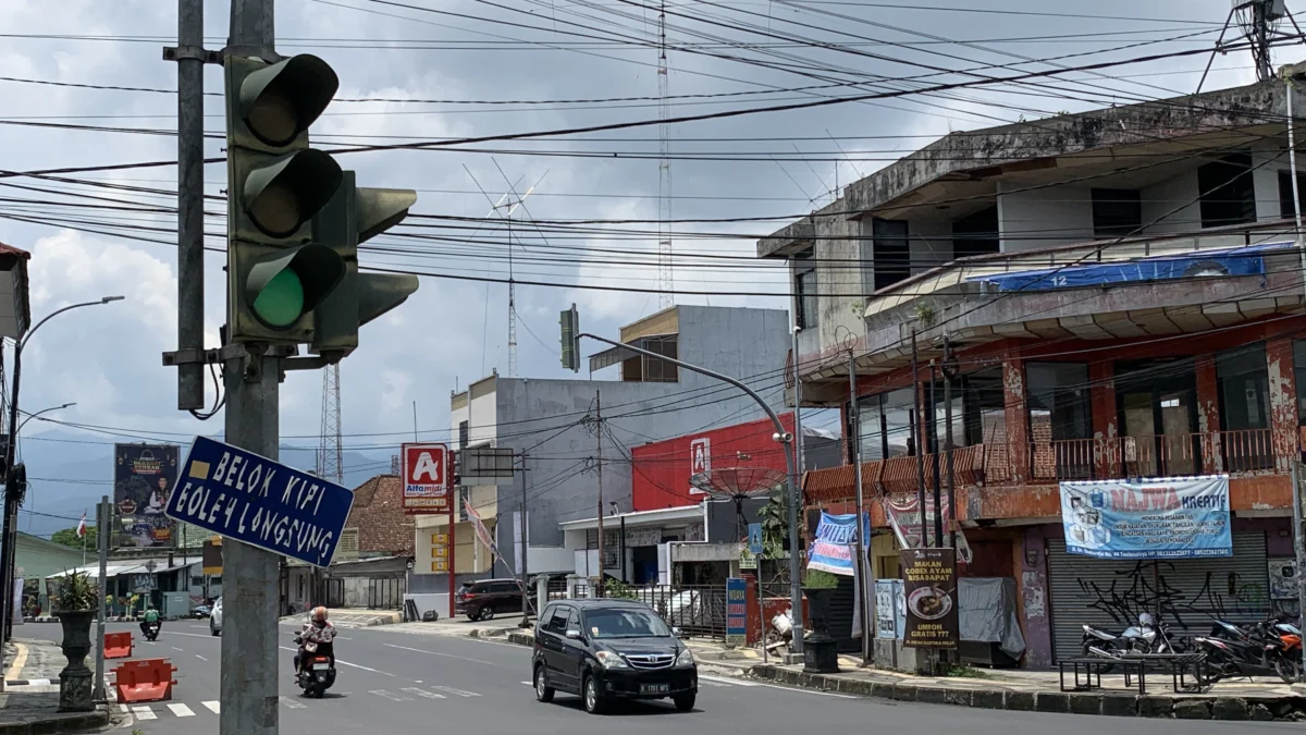 Traffic light, lalu lintas kota tasikmalaya, jalan dokter soekardjo