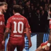 Selebrasi pemain Liverpool saat Harvey Elliott mencetak gol kemenangan di menit ke-87.