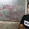 Radar jangan bungkam, warga ciangir melawan, aksi vandalisme