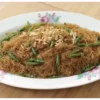 Resep Sohun Goreng Cabe Ijo (tangkapan layar kanal YouTube Devina Hermawan)