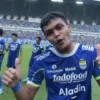 Gelandang Persib Rachmat Irianto