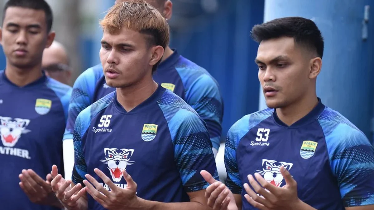 Rachmat Irianto Masuk Kerangka Tim Persib Musim Depan