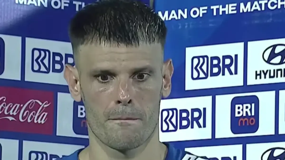 Gelandang Persib Tyronne del Pino