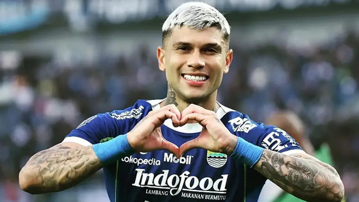 Ciro Alves akan tetap ke markas Persib meski resmi dilarang tampil