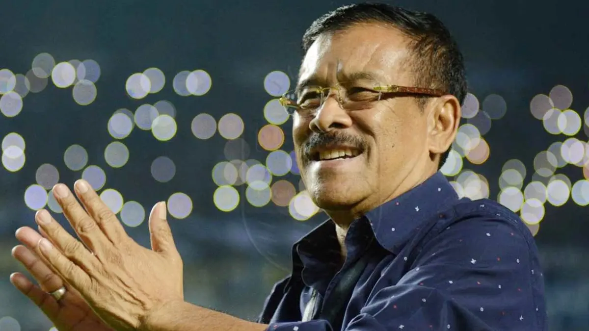 H Umuh Muchtar Berniat Mundur dari Manajer Persib