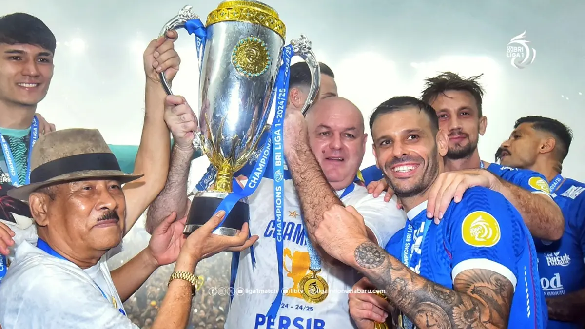 Pencapaian Luar Biasa Bojan Hodak Bersama Persib