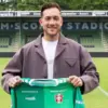 Dean Zandbergen Bisa Jadi Striker Masa Depan Persib