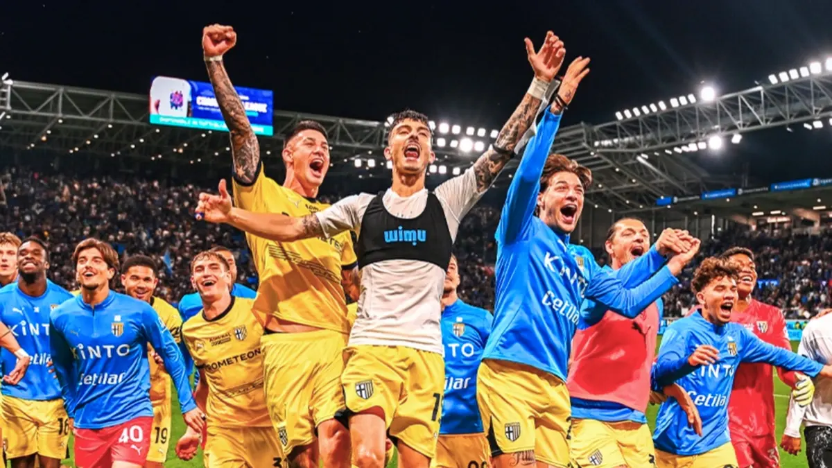 Selebrasi pemain Parma