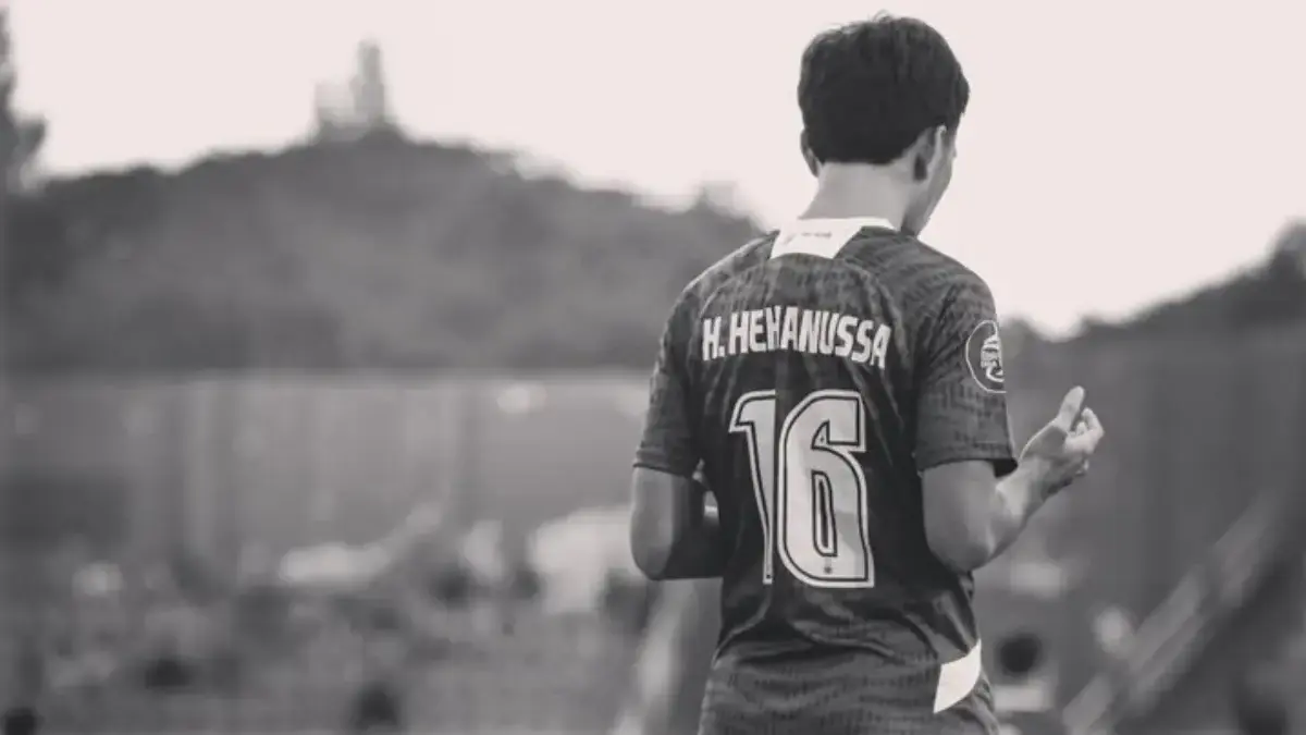 Pemain Persik Kediri Hamra Hehanussa