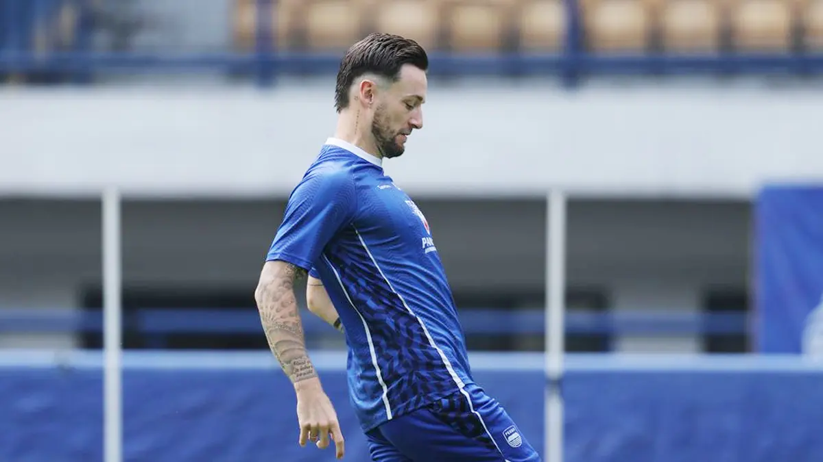 Marc Klok Bocorkan Kondisi Tim Persib Terbaru Jelang Angkat Trofi Juara di Bandung