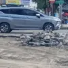 Andesit Jalan HZ Mustofa